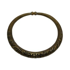 Vintage Hand Carved Design Necklace Choker for Women Gold Tone Etched Queen